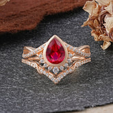 Ultra Luxurious Vintage Pear-Cut Natural Ruby Ring Set